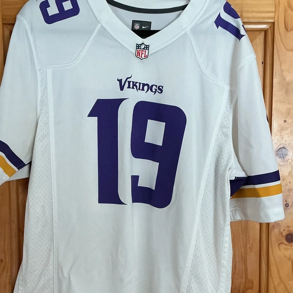 Nike Minnesota Vikings Adam Thielen #19 Jersey Size Medium White NFL Football - Picture 2 of 13
